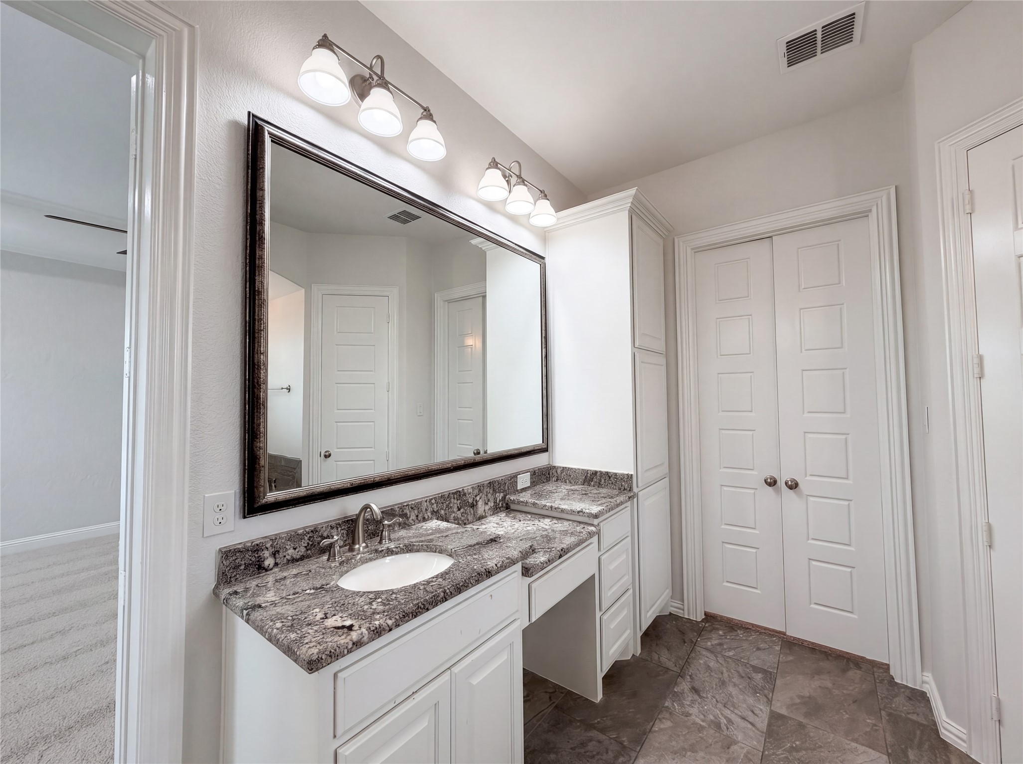 13341 Escalara Lane Justin TX 76247