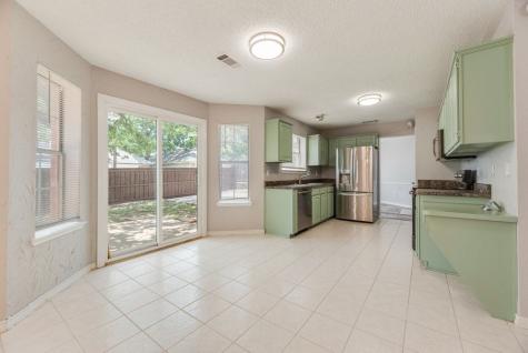 5610 Eagle Rock Road Arlington TX 76017
