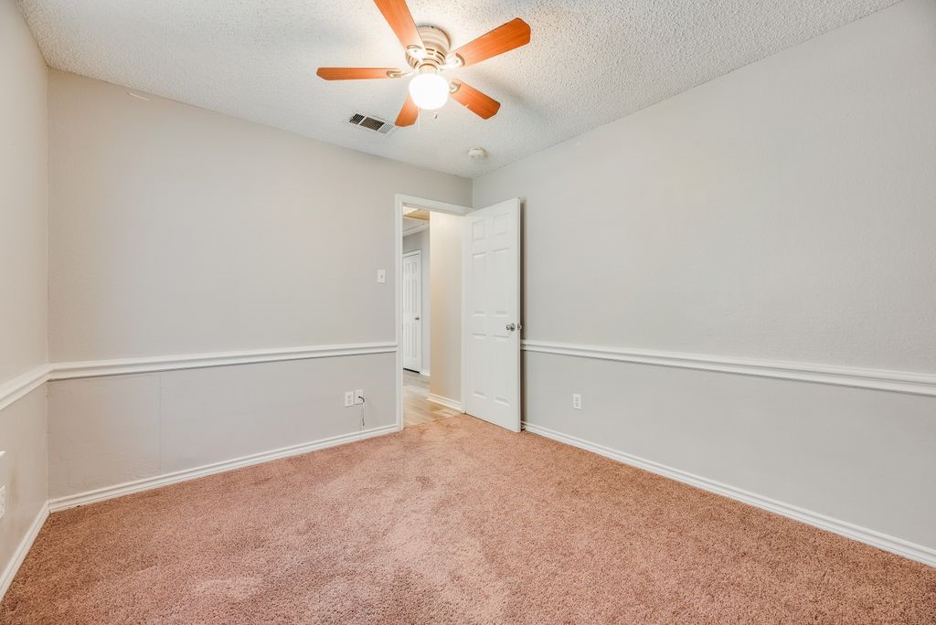 5610 Eagle Rock Road Arlington TX 76017