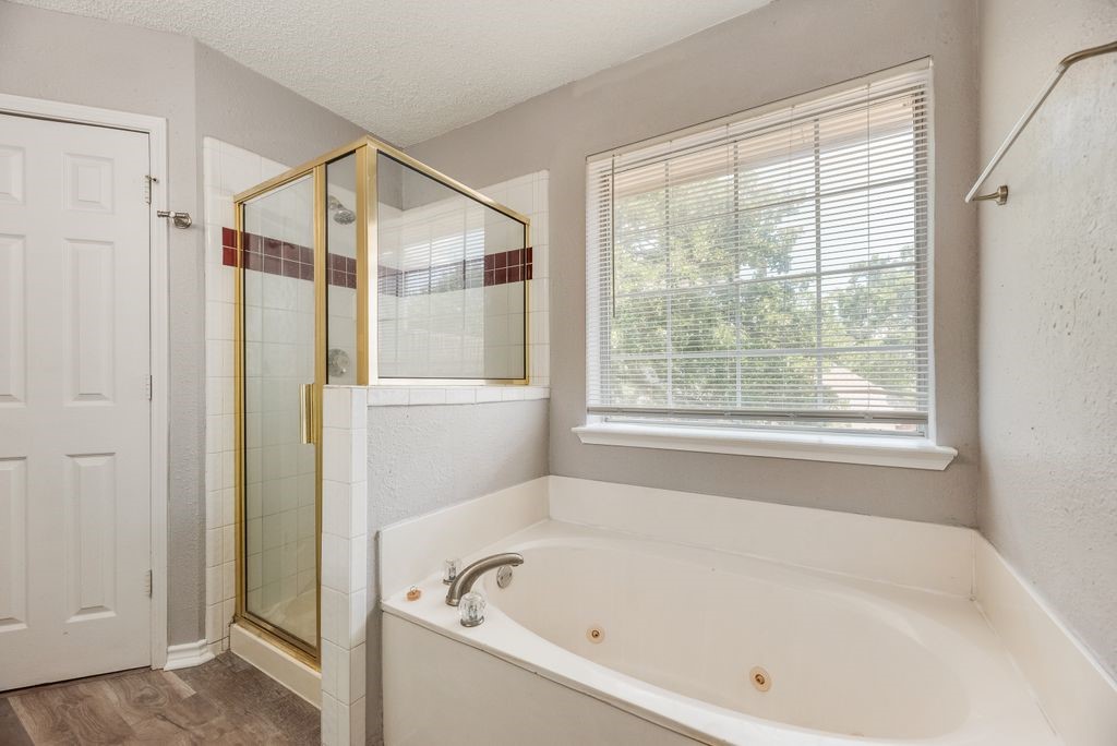 5610 Eagle Rock Road Arlington TX 76017