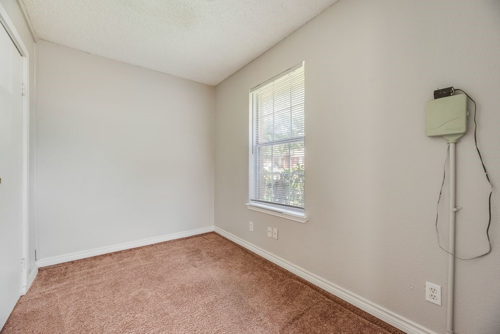5610 Eagle Rock Road Arlington TX 76017