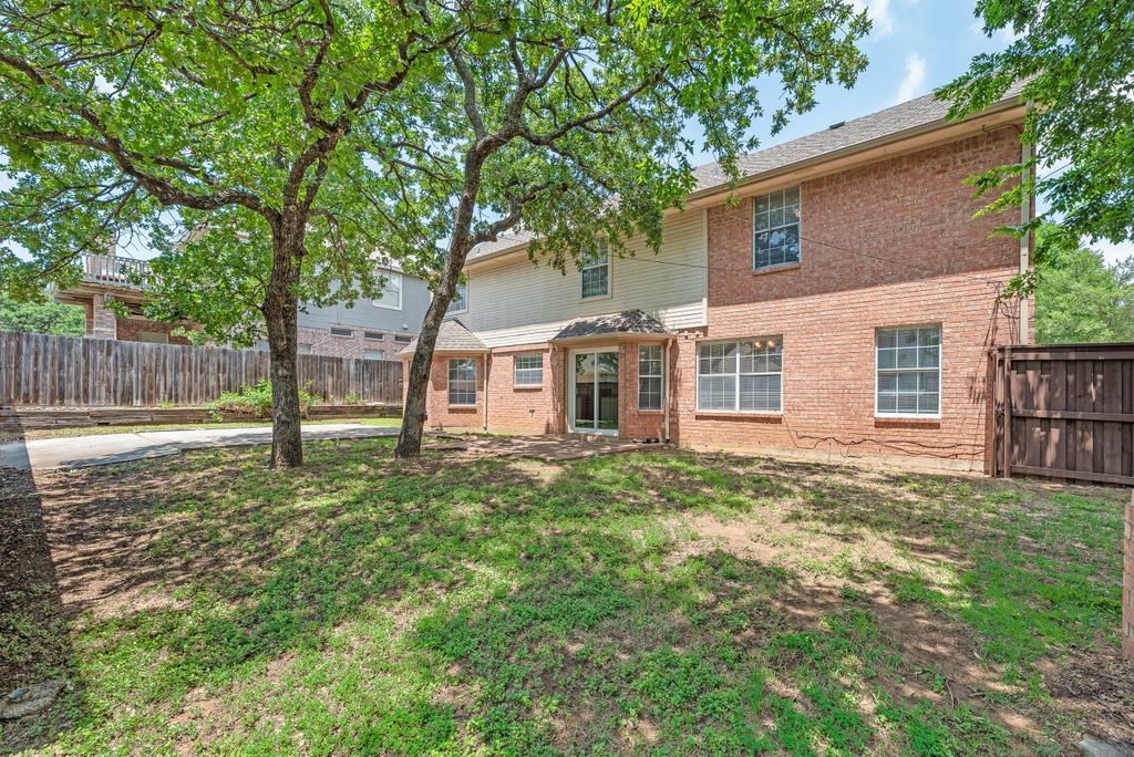 5610 Eagle Rock Road Arlington TX 76017