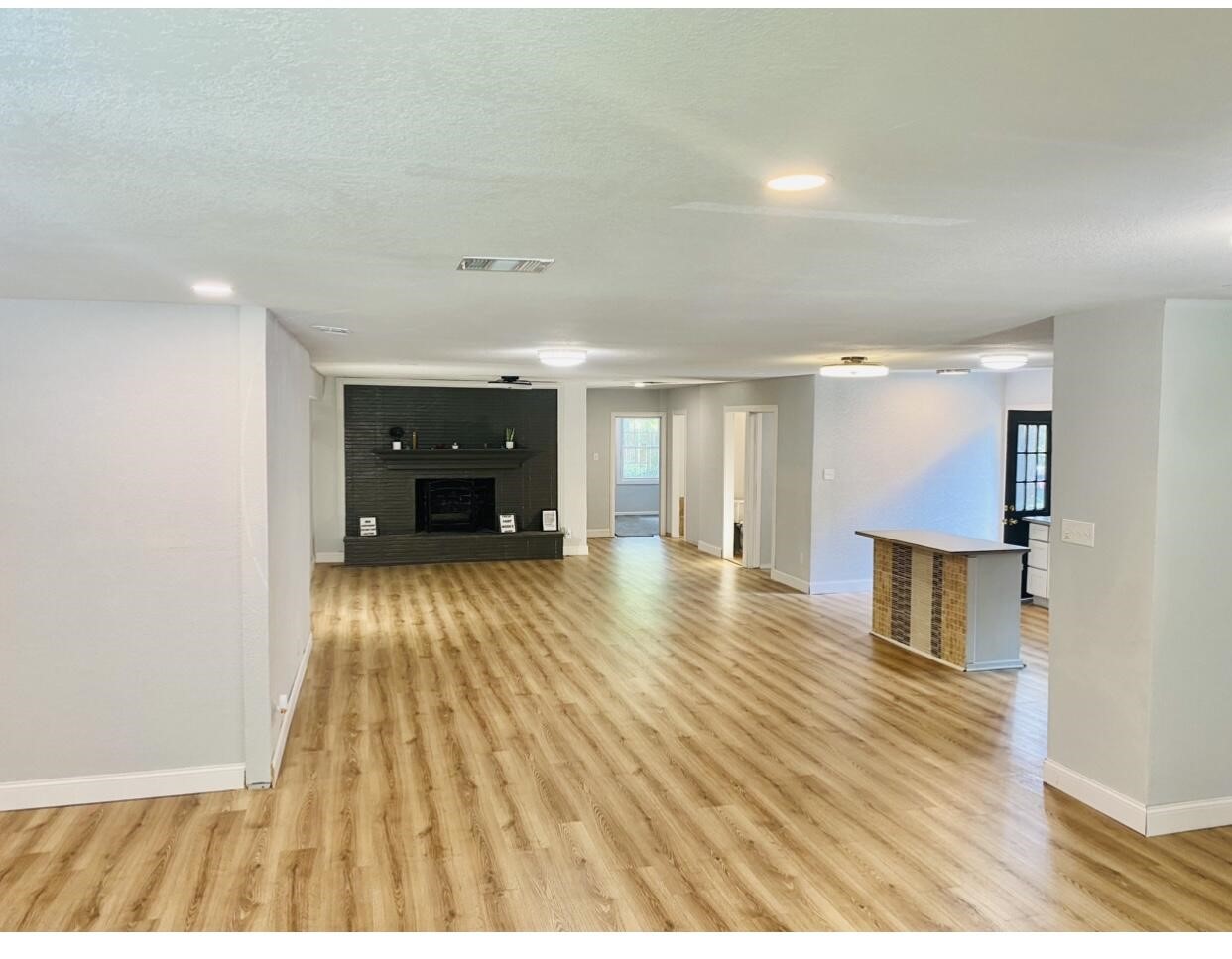 1574 Madrid Street Dallas TX 75216