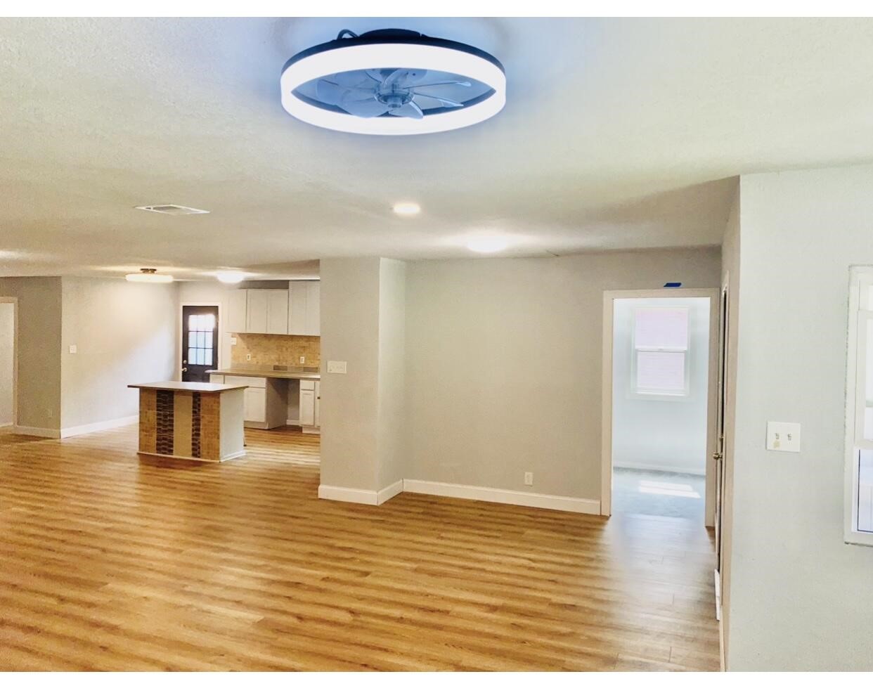 1574 Madrid Street Dallas TX 75216