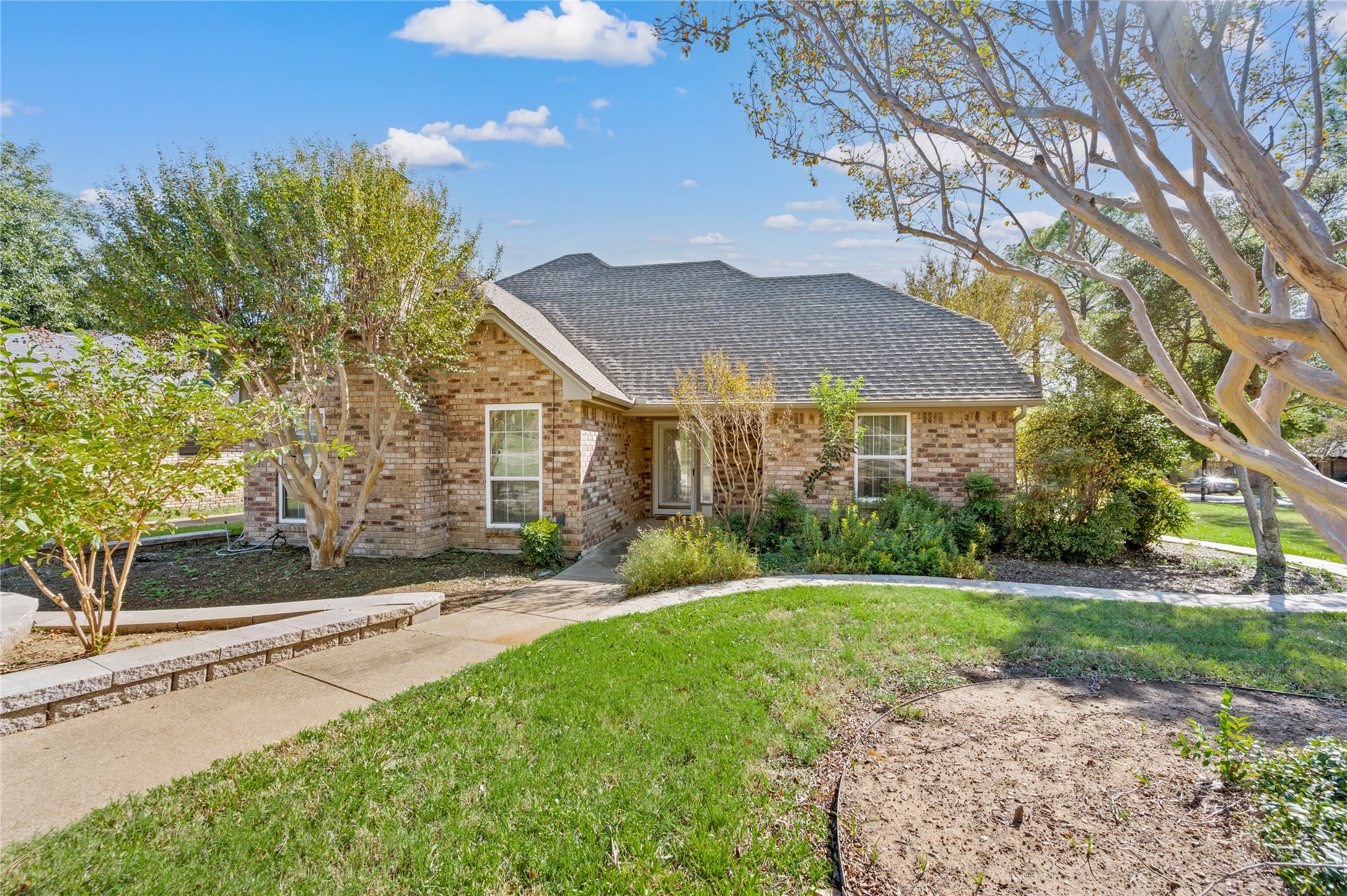 4614 Wooded Acres Drive Arlington TX 76016