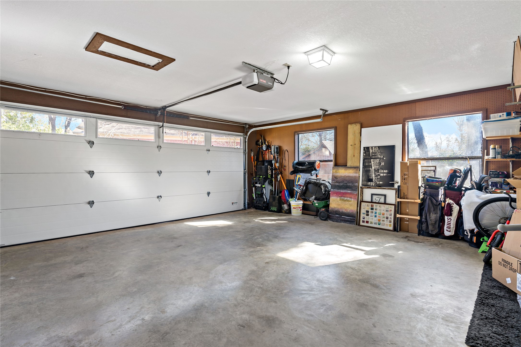 3155 Abbott Paris TX 75460