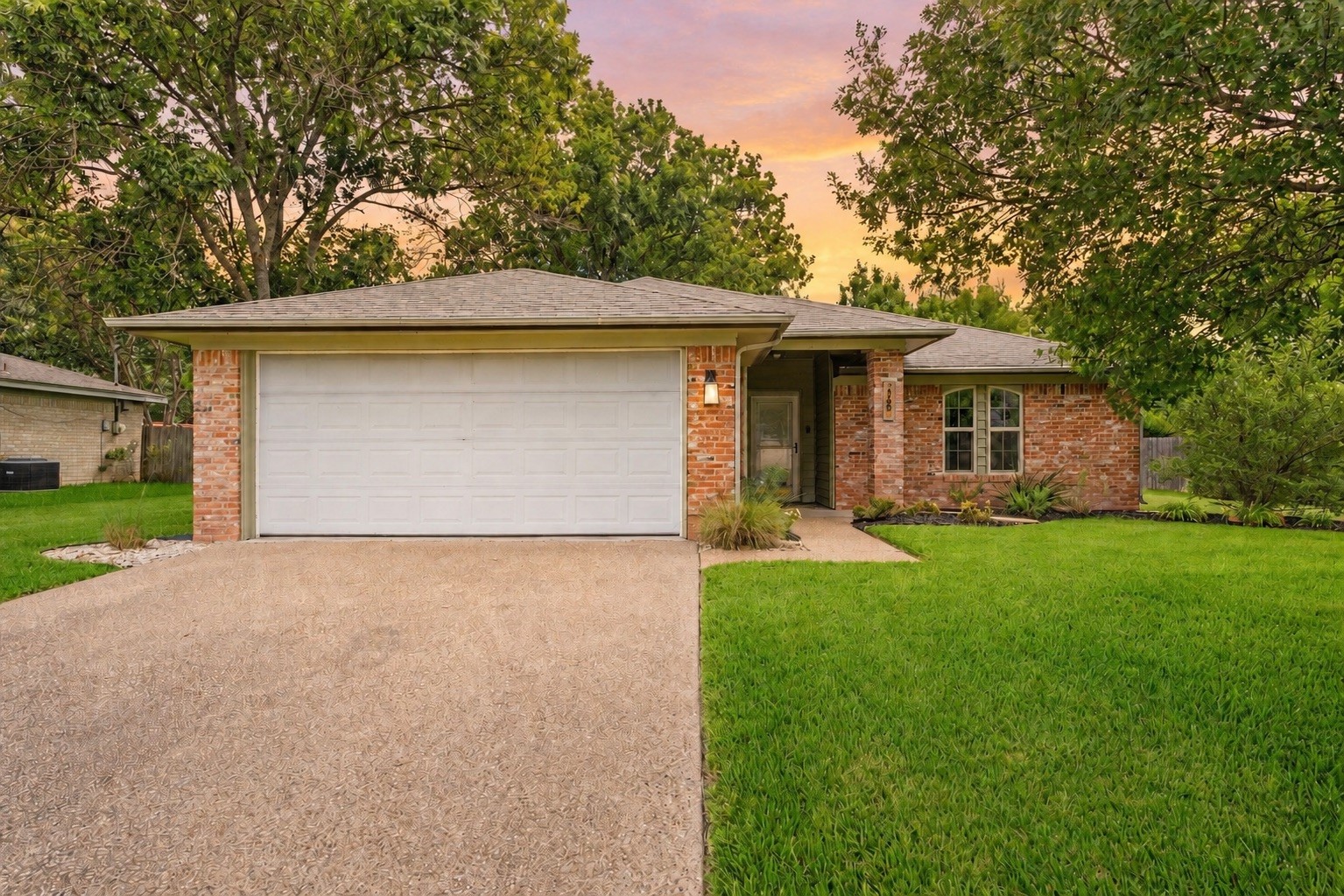 123 Marylee Drive Hewitt TX 76643
