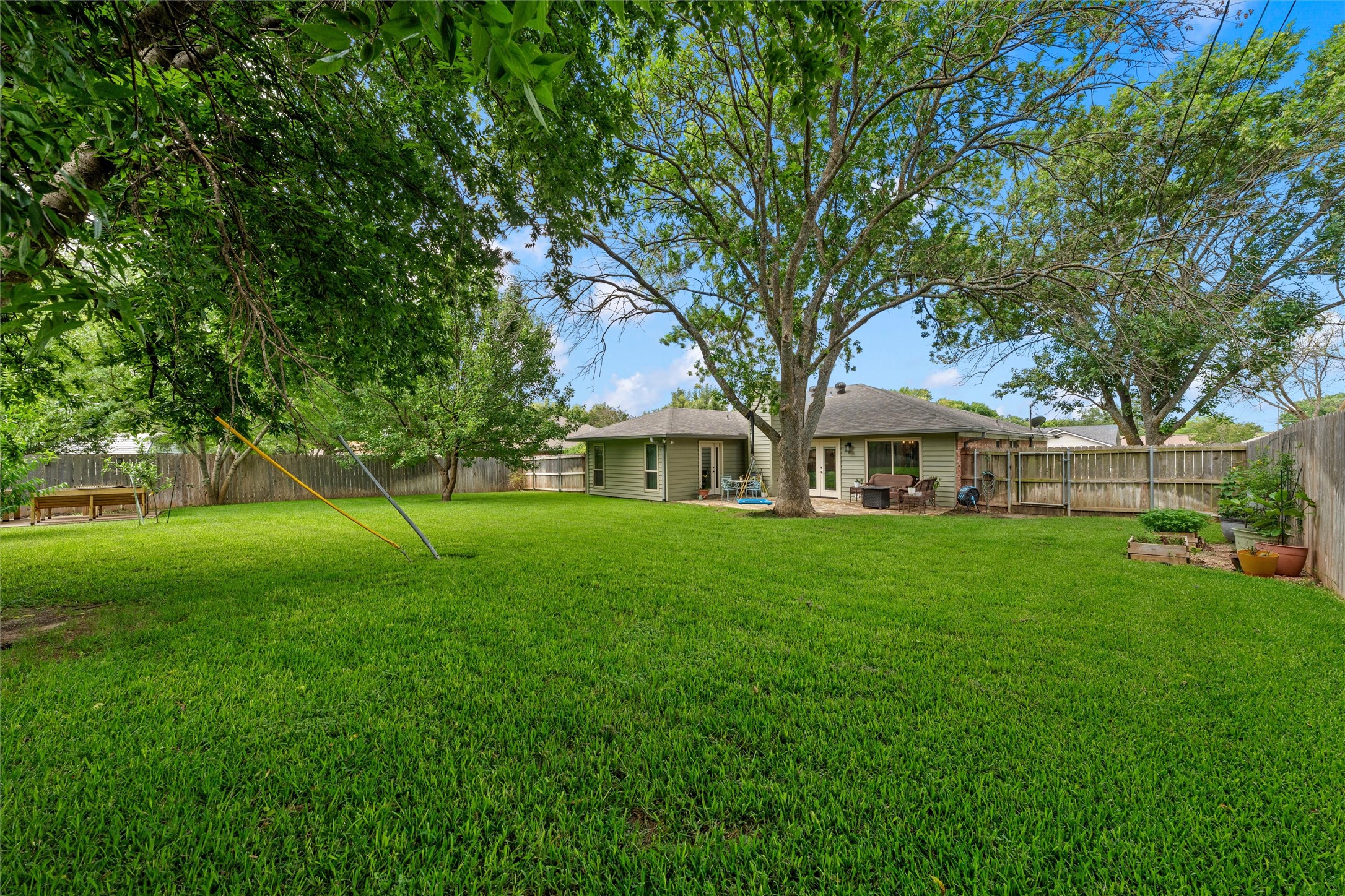 123 Marylee Drive Hewitt TX 76643
