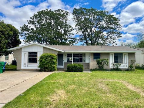 1805 Fairfax Lane Carrollton TX 75006