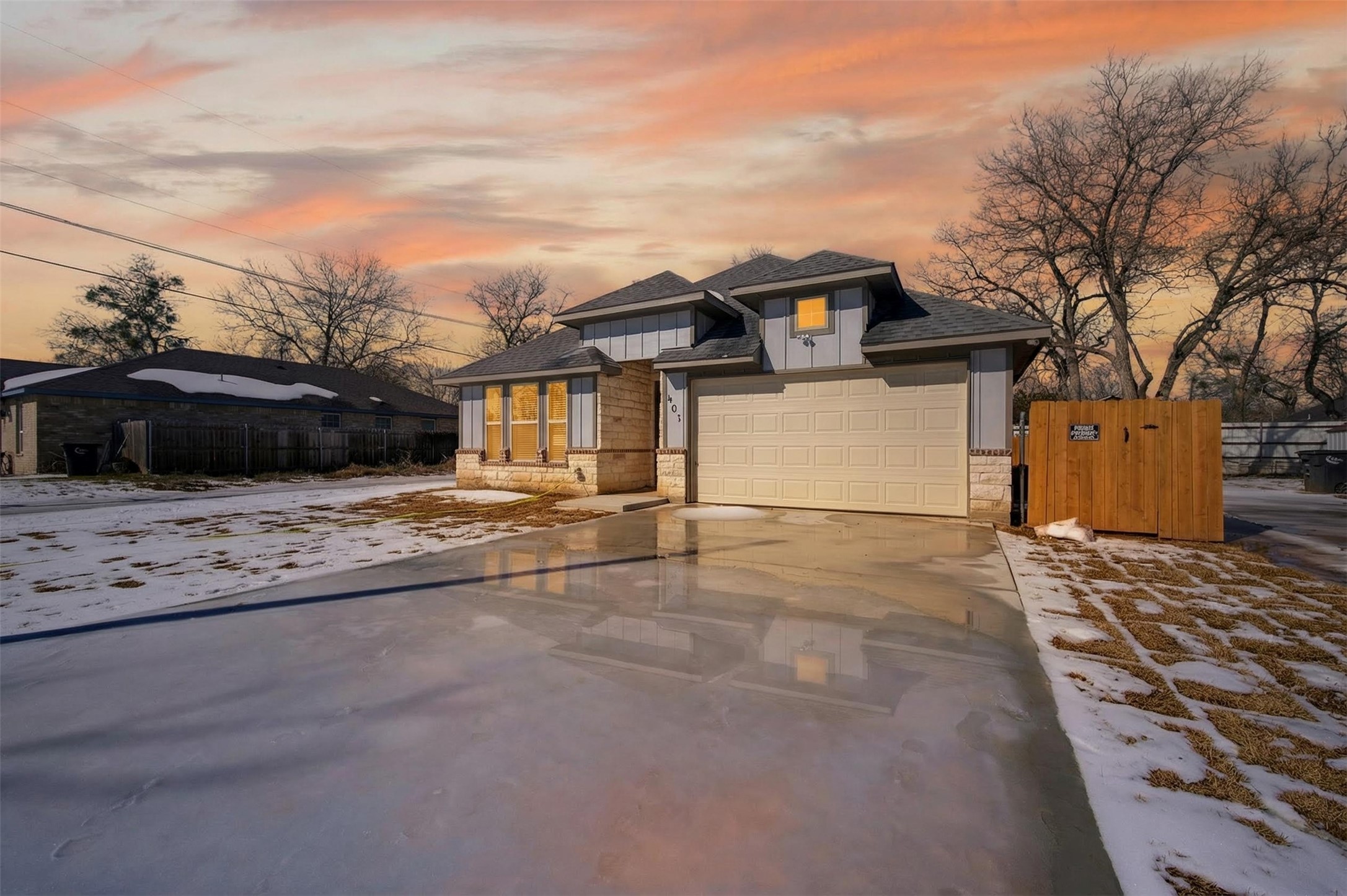 601 E Willingham Street Cleburne TX 76031