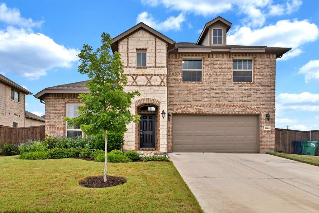 2400 Peebles Lane Denton TX 76207