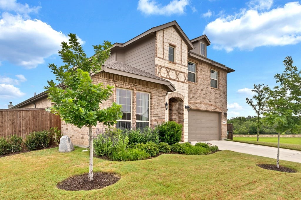 2400 Peebles Lane Denton TX 76207