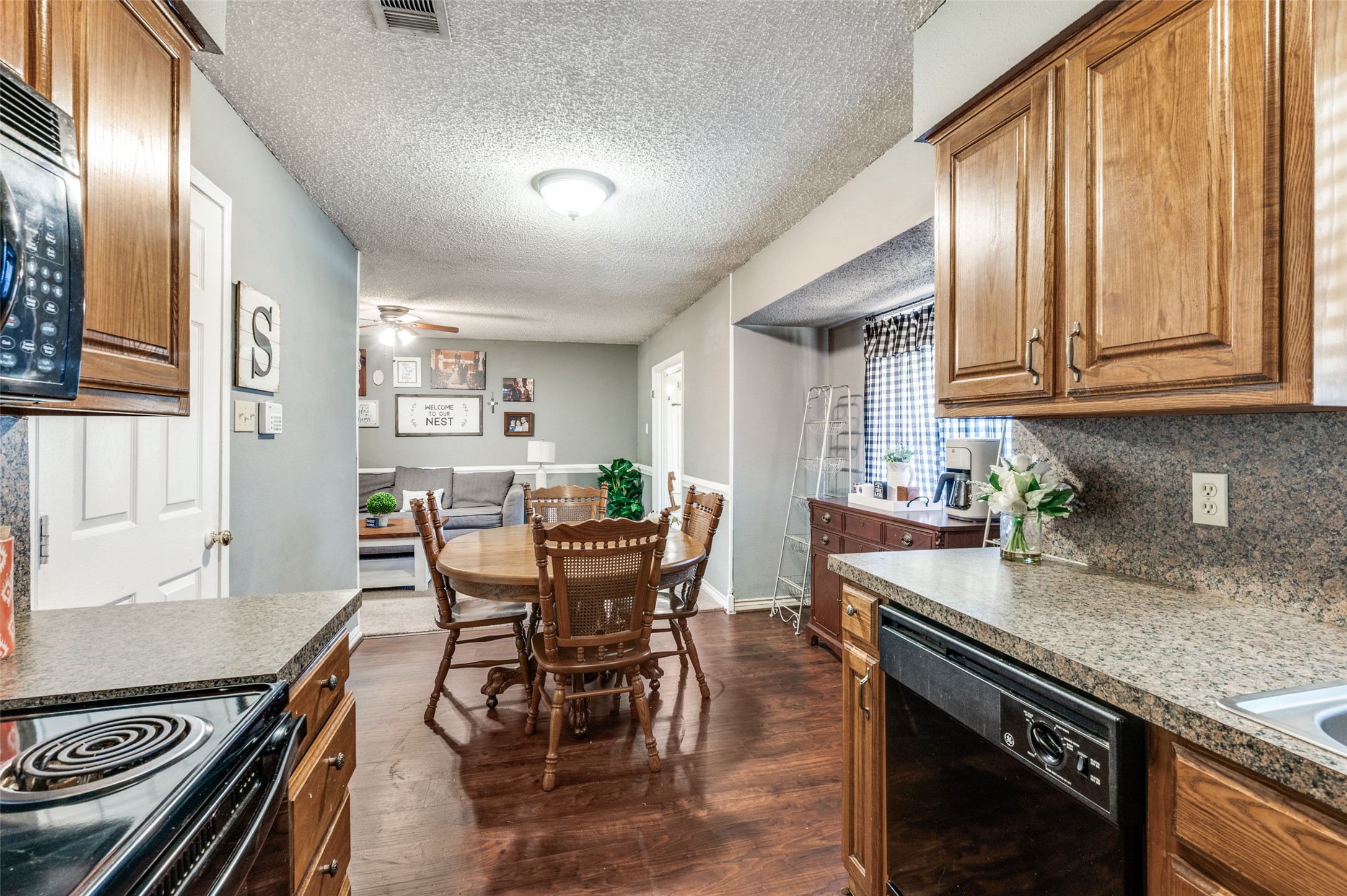 600 Sue Ann Lane Burleson TX 76028