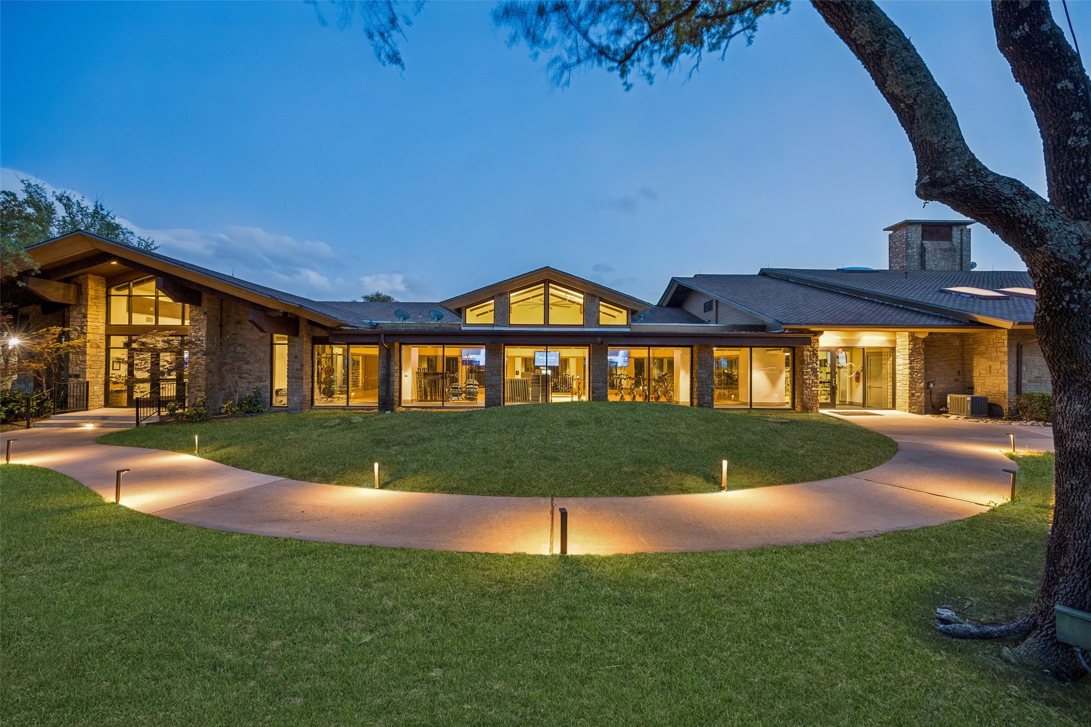 2700 Black Canyon Drive Mckinney TX 75072