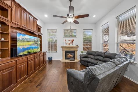 2700 Black Canyon Drive Mckinney TX 75072