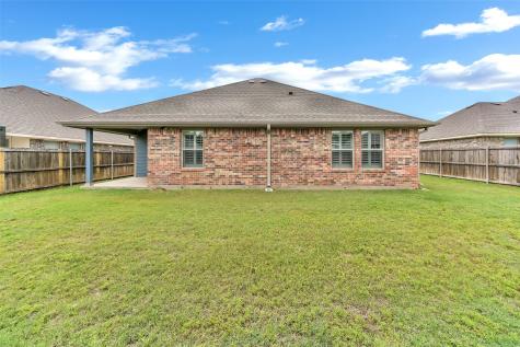 933 E 5th Street Springtown TX 76082