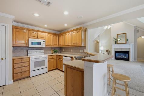 2507 Renaissance Circle Denison TX 75020
