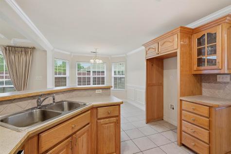 2507 Renaissance Circle Denison TX 75020