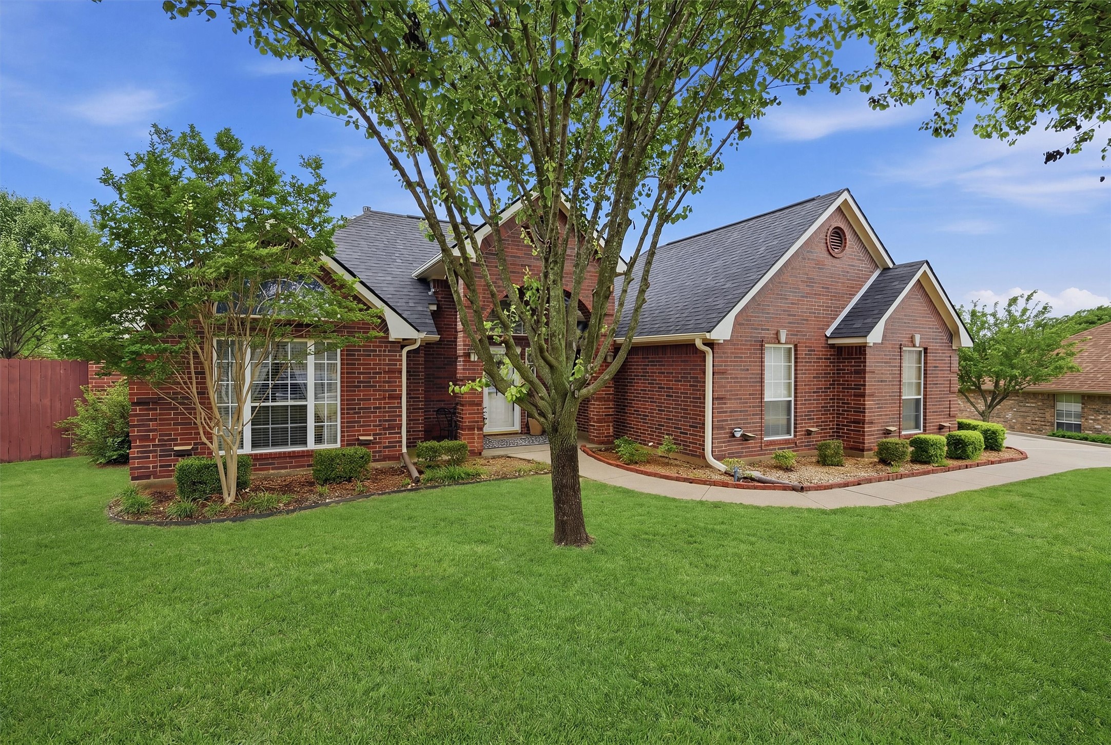2507 Renaissance Circle Denison TX 75020