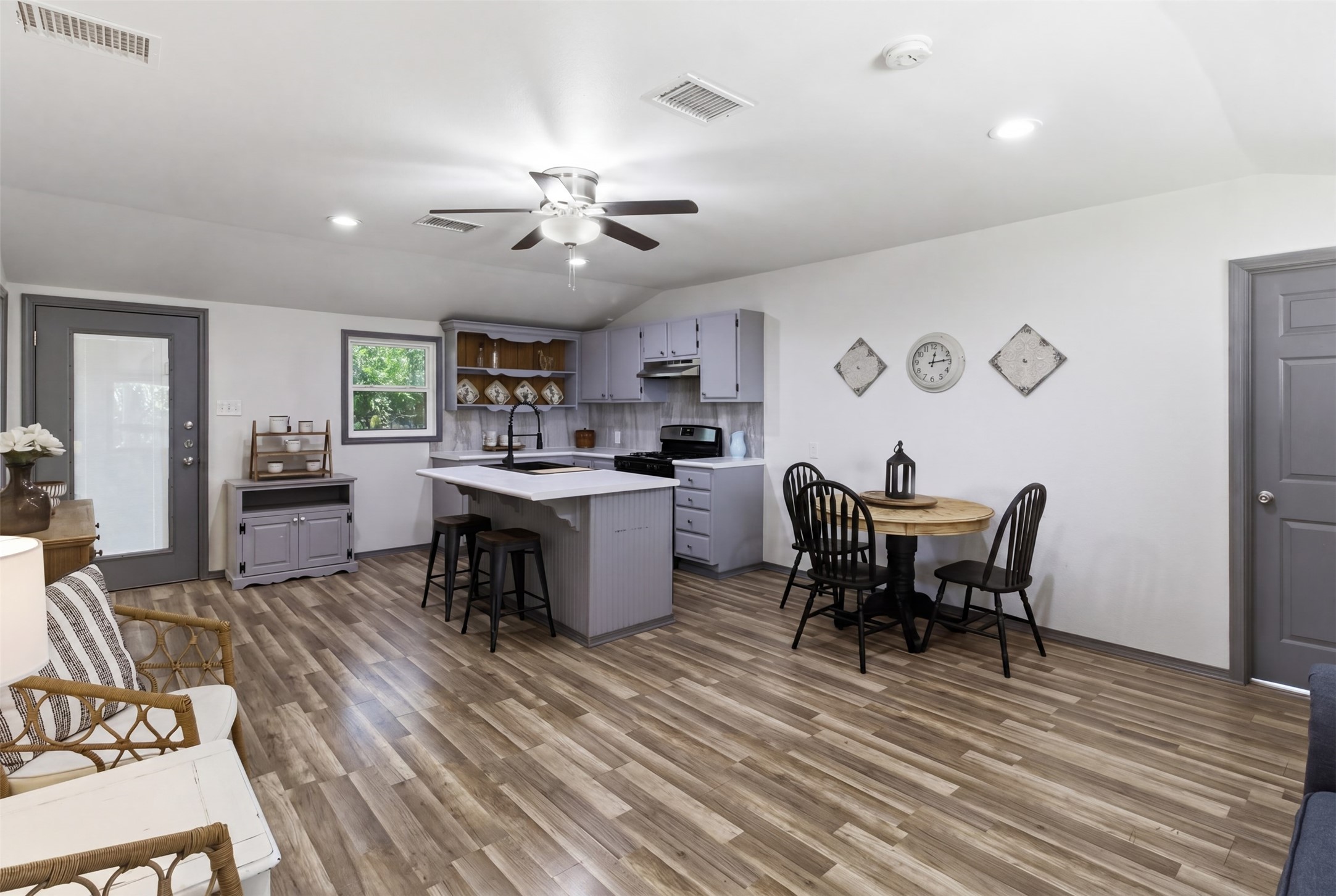 10015 Shoreline Drive Wills Point TX 75169