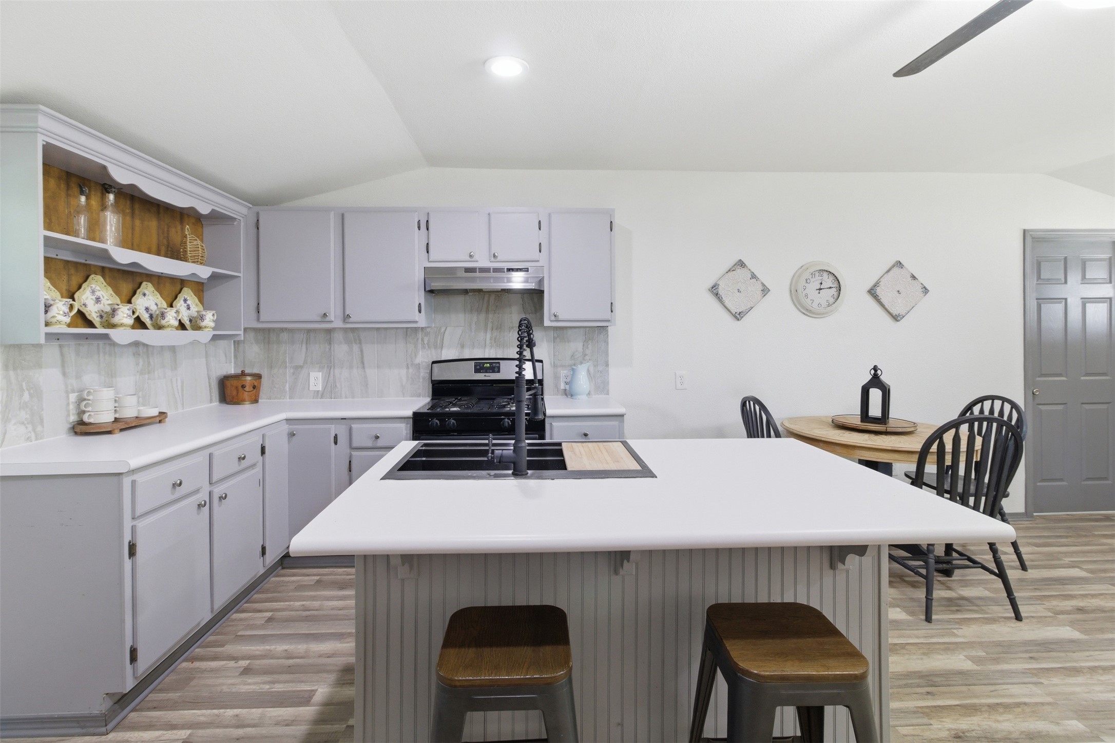 10015 Shoreline Drive Wills Point TX 75169