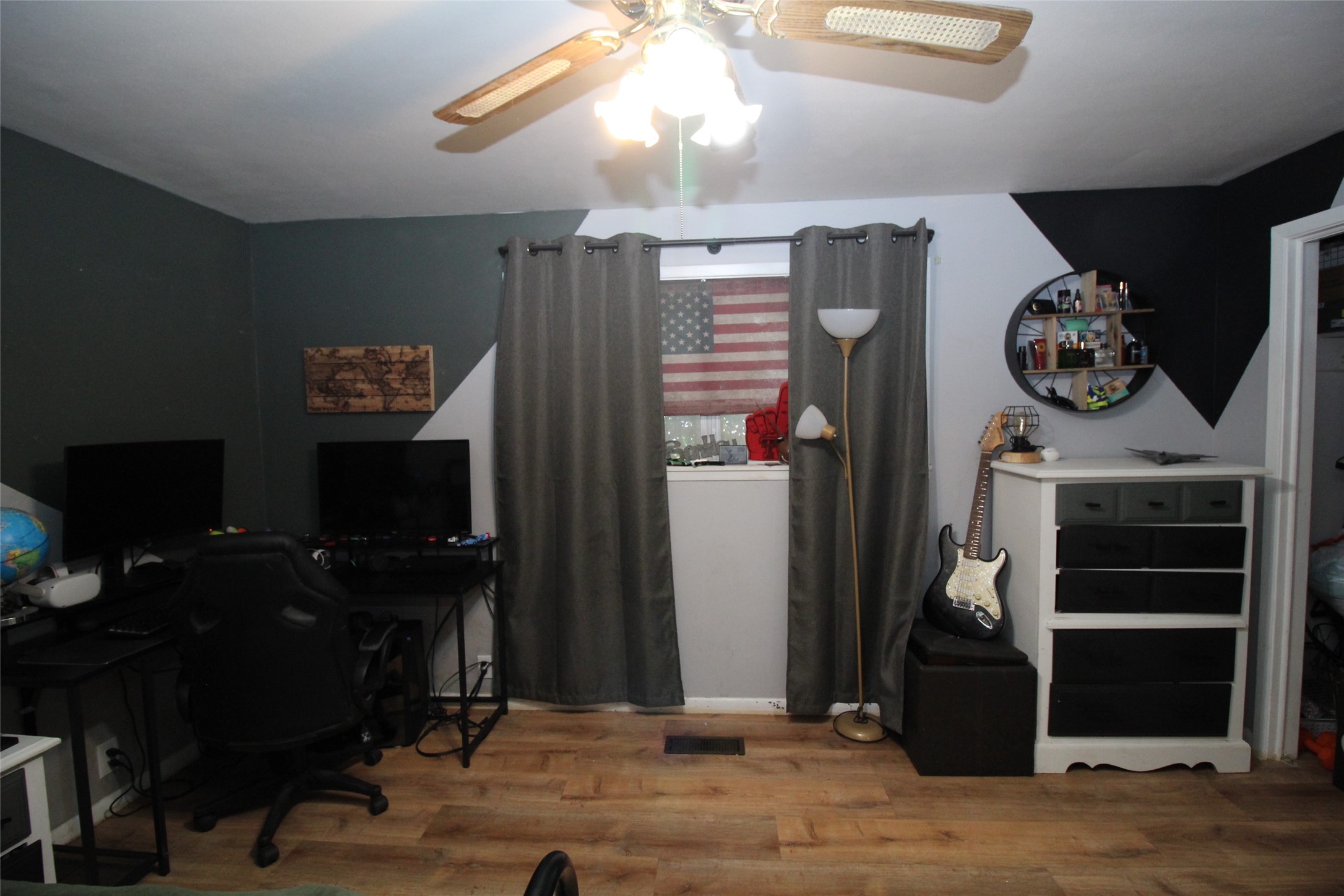 810 W Eden Street Munday TX 76371
