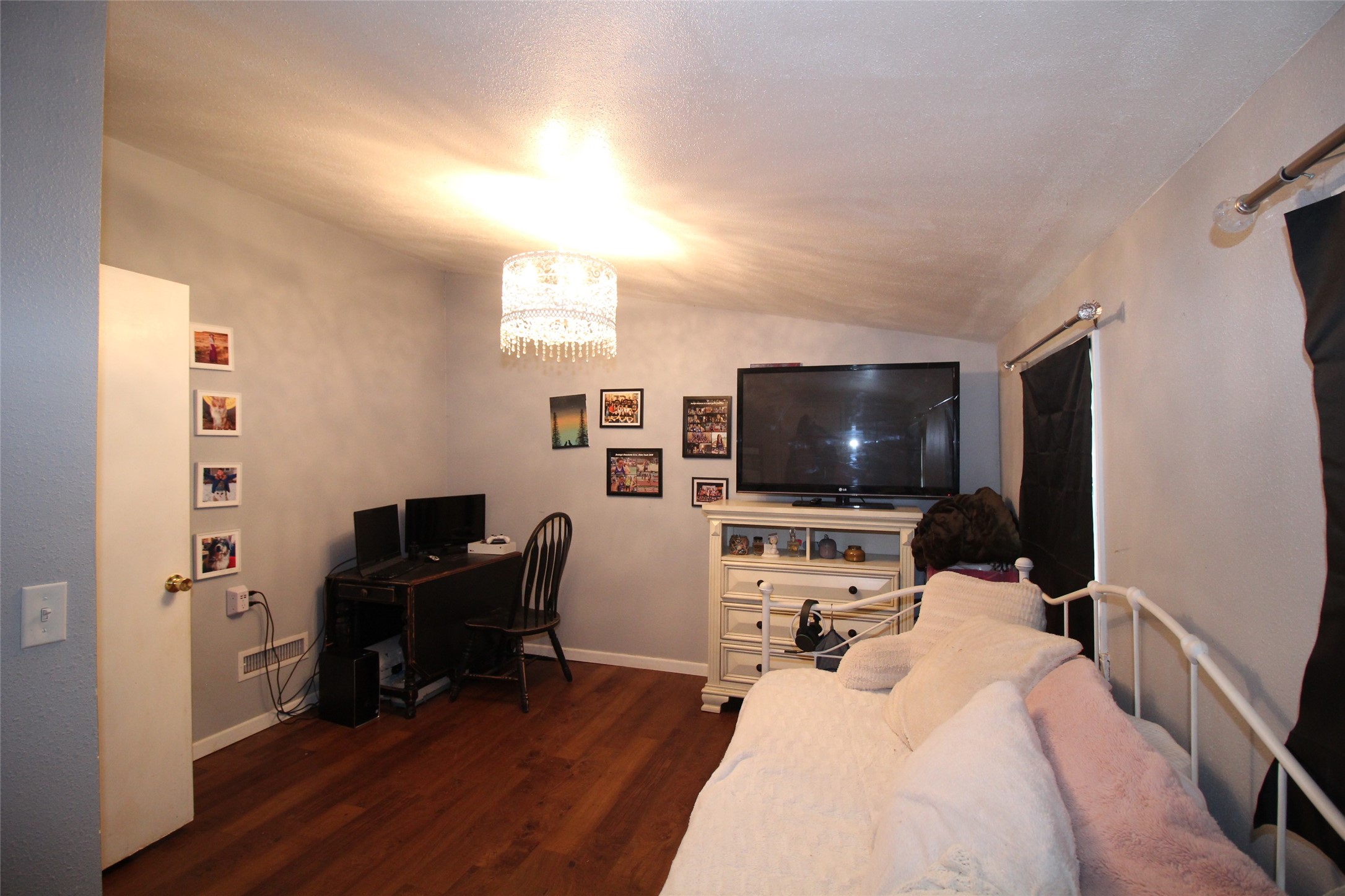 810 W Eden Street Munday TX 76371