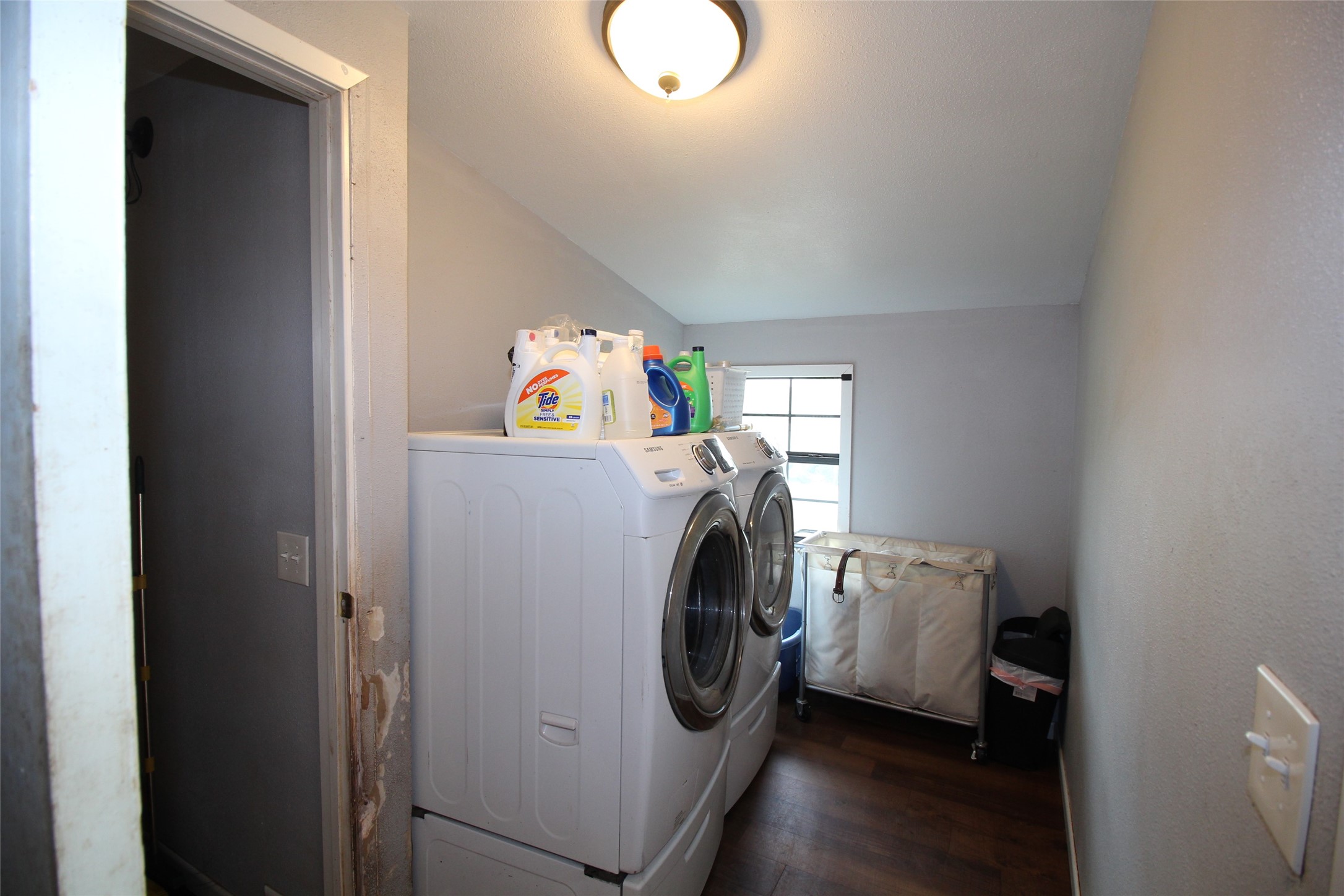 810 W Eden Street Munday TX 76371