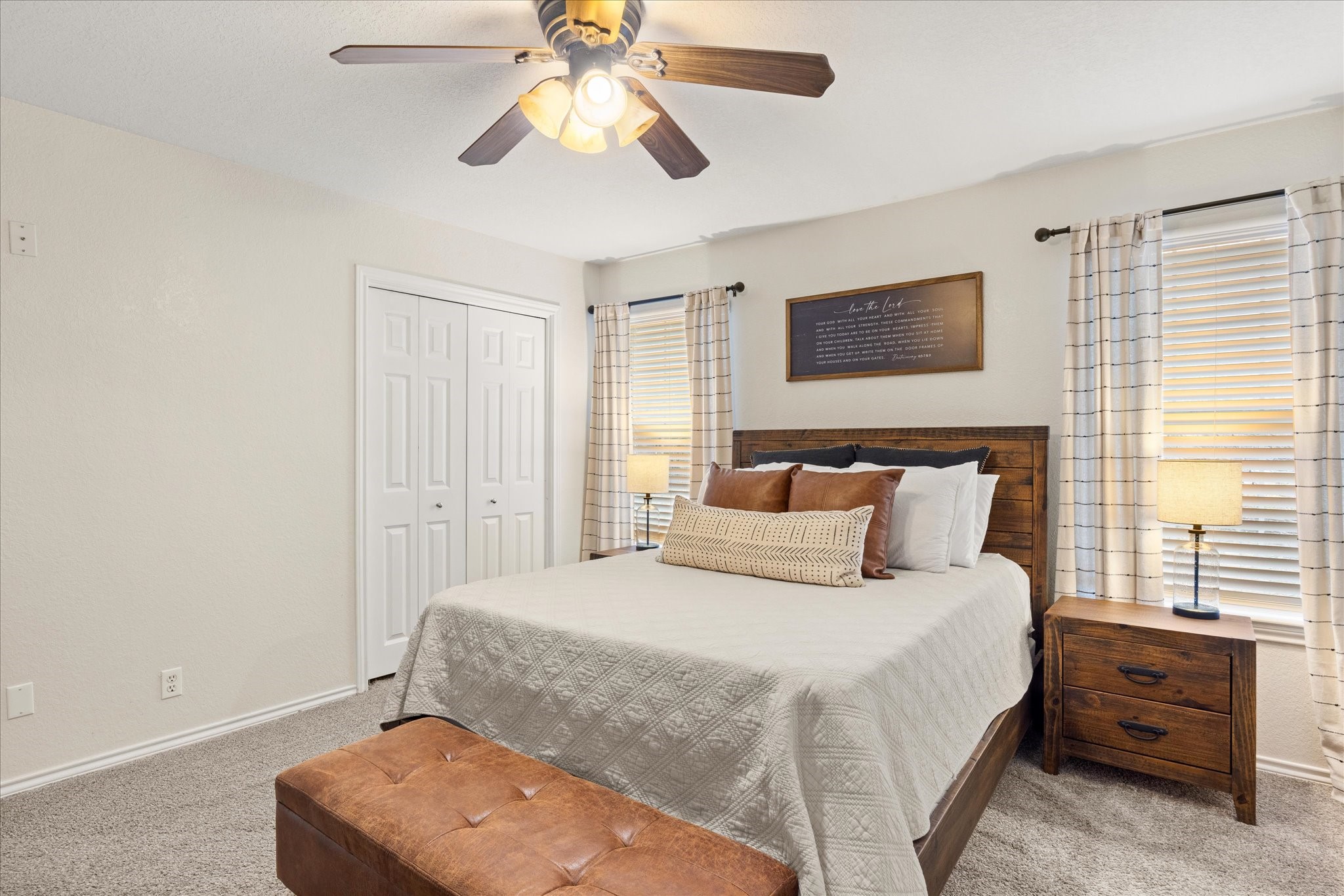1709 W Doyle Street Granbury TX 76048
