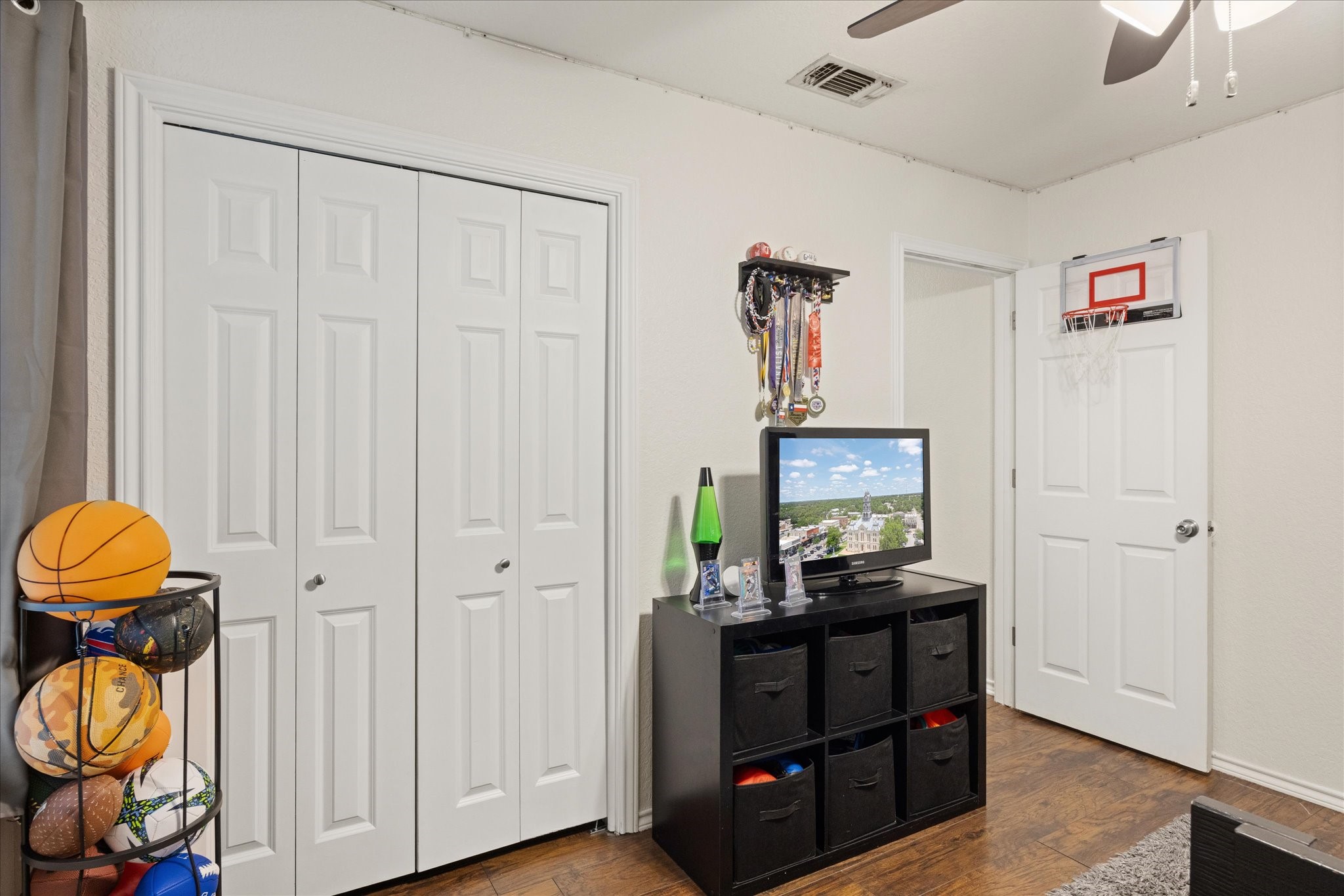 1709 W Doyle Street Granbury TX 76048