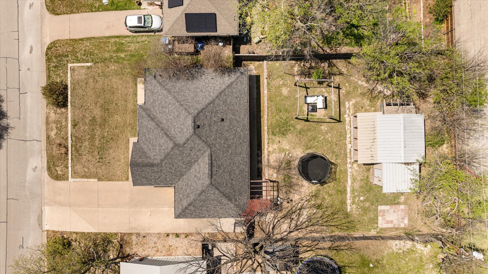 1709 W Doyle Street Granbury TX 76048