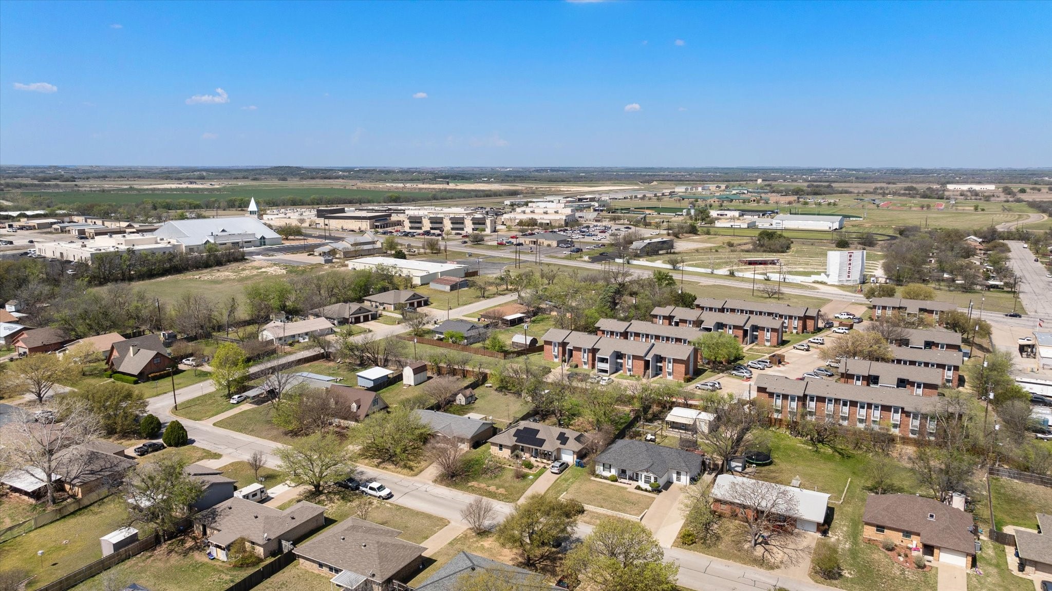 1709 W Doyle Street Granbury TX 76048