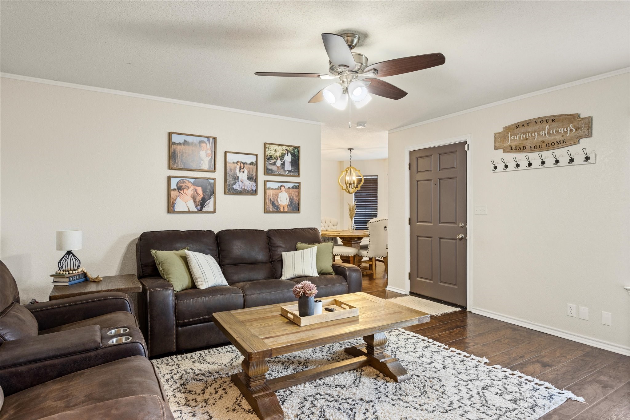1709 W Doyle Street Granbury TX 76048