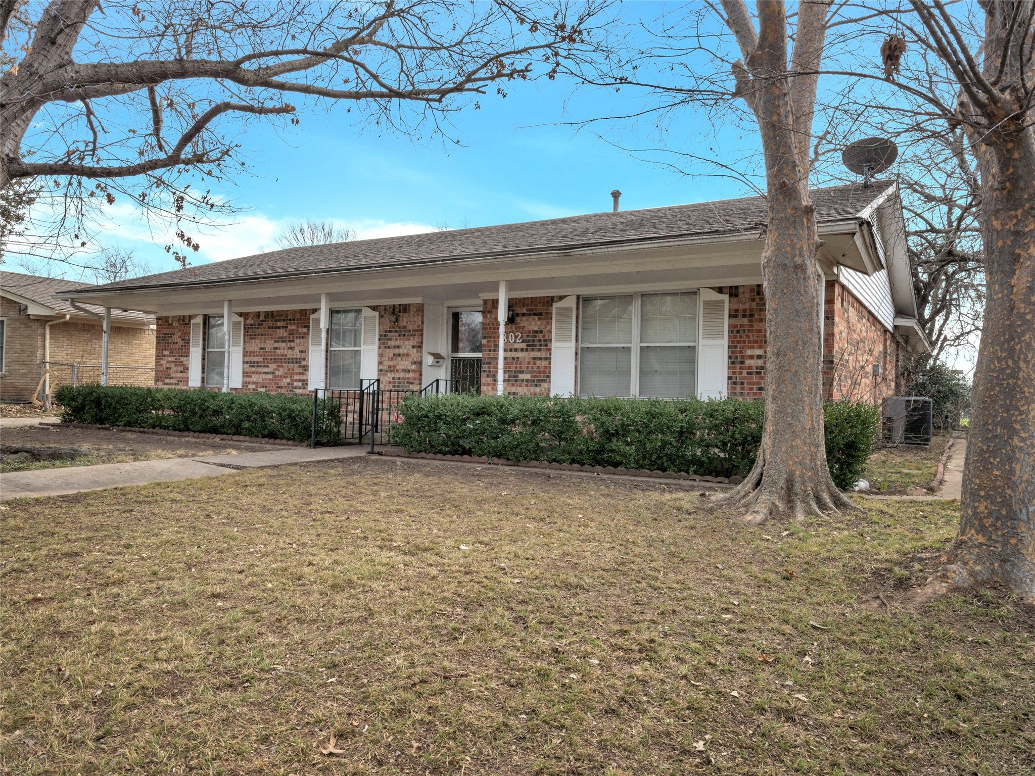802 W Pelton Street Sherman TX 75092