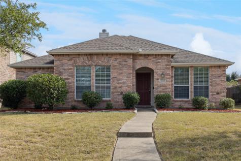 1328 Marvin Gardens Lancaster TX 75134