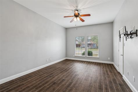 1328 Marvin Gardens Lancaster TX 75134