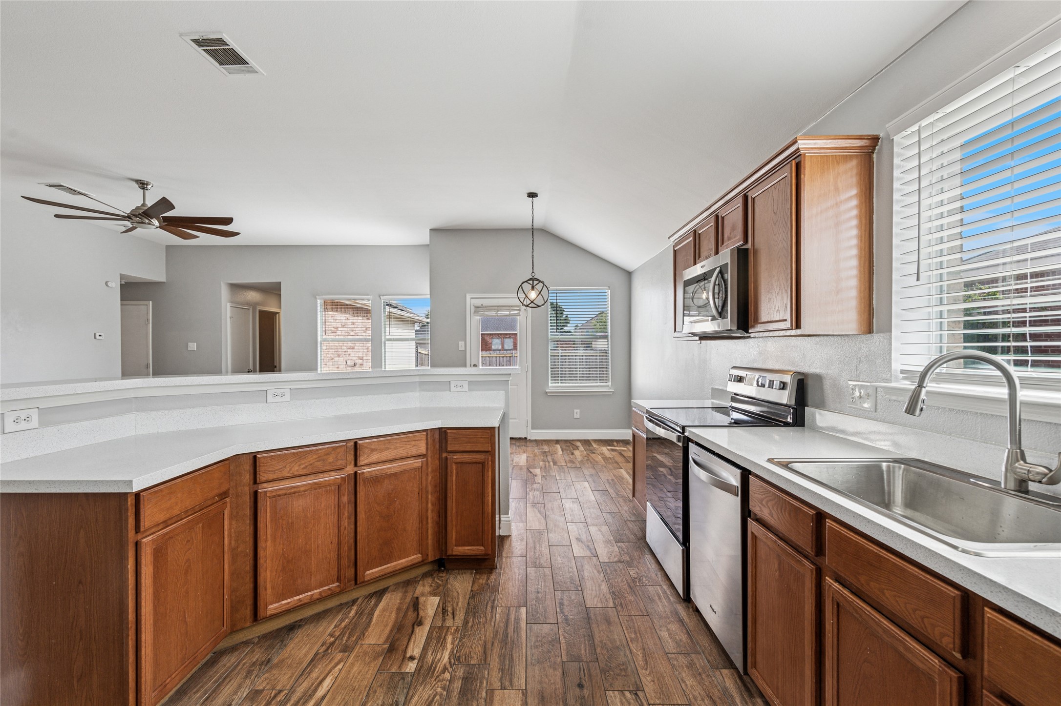 1328 Marvin Gardens Lancaster TX 75134