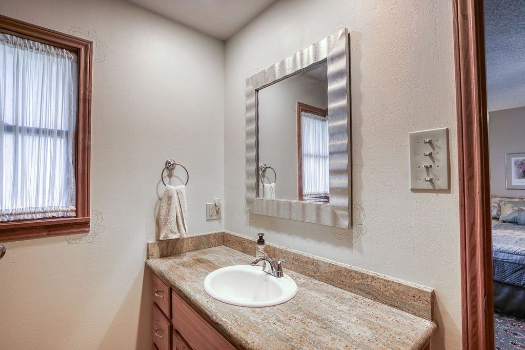 1383 Fm 3266 Palestine TX 75801