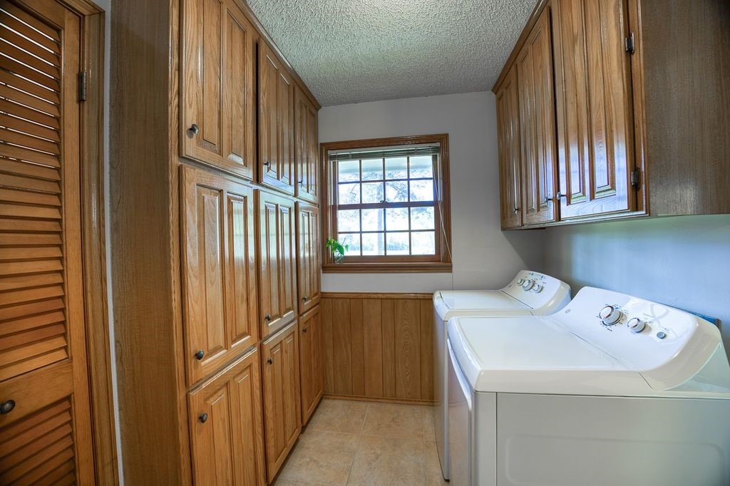1383 Fm 3266 Palestine TX 75801