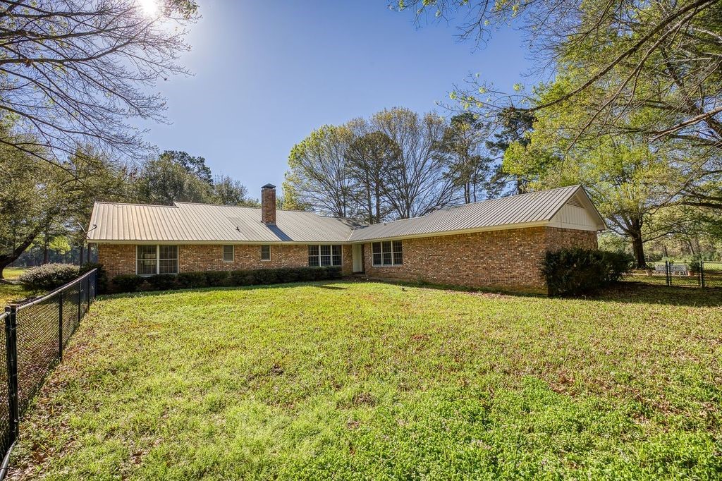 1383 Fm 3266 Palestine TX 75801