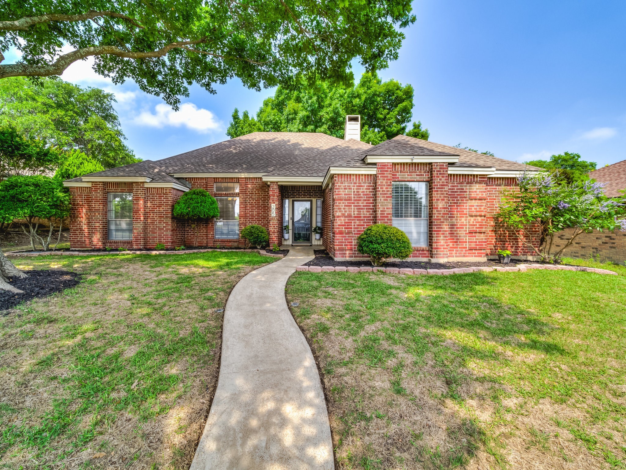 205 Elder Oak Drive Desoto TX 75115
