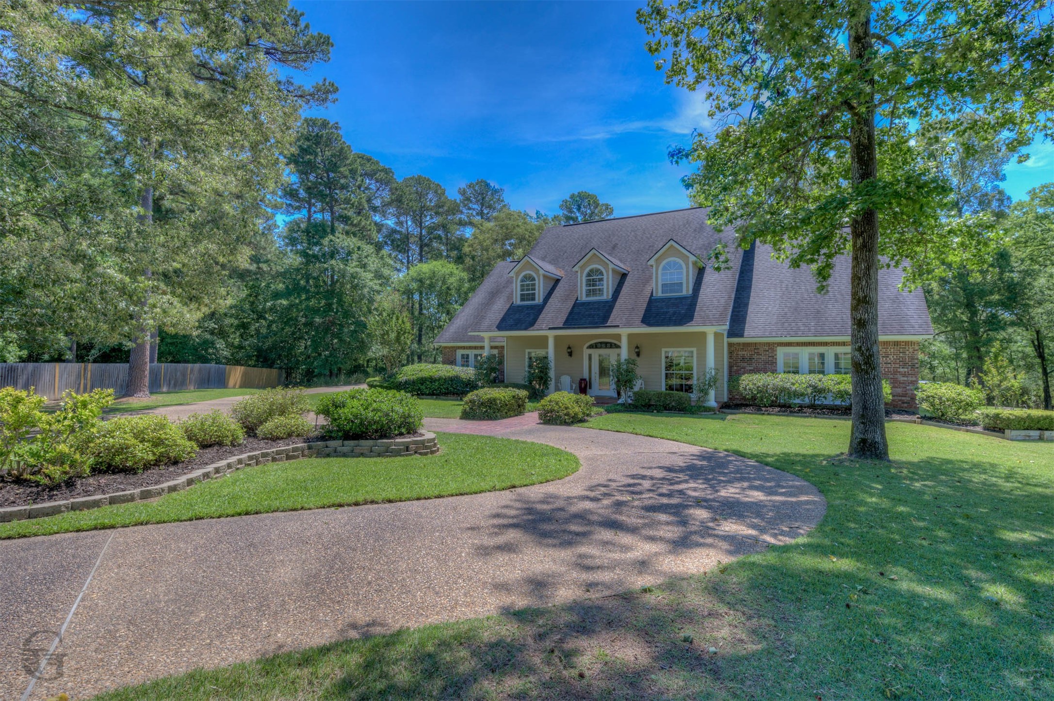10685 Saint Charles Place Keithville LA 71047