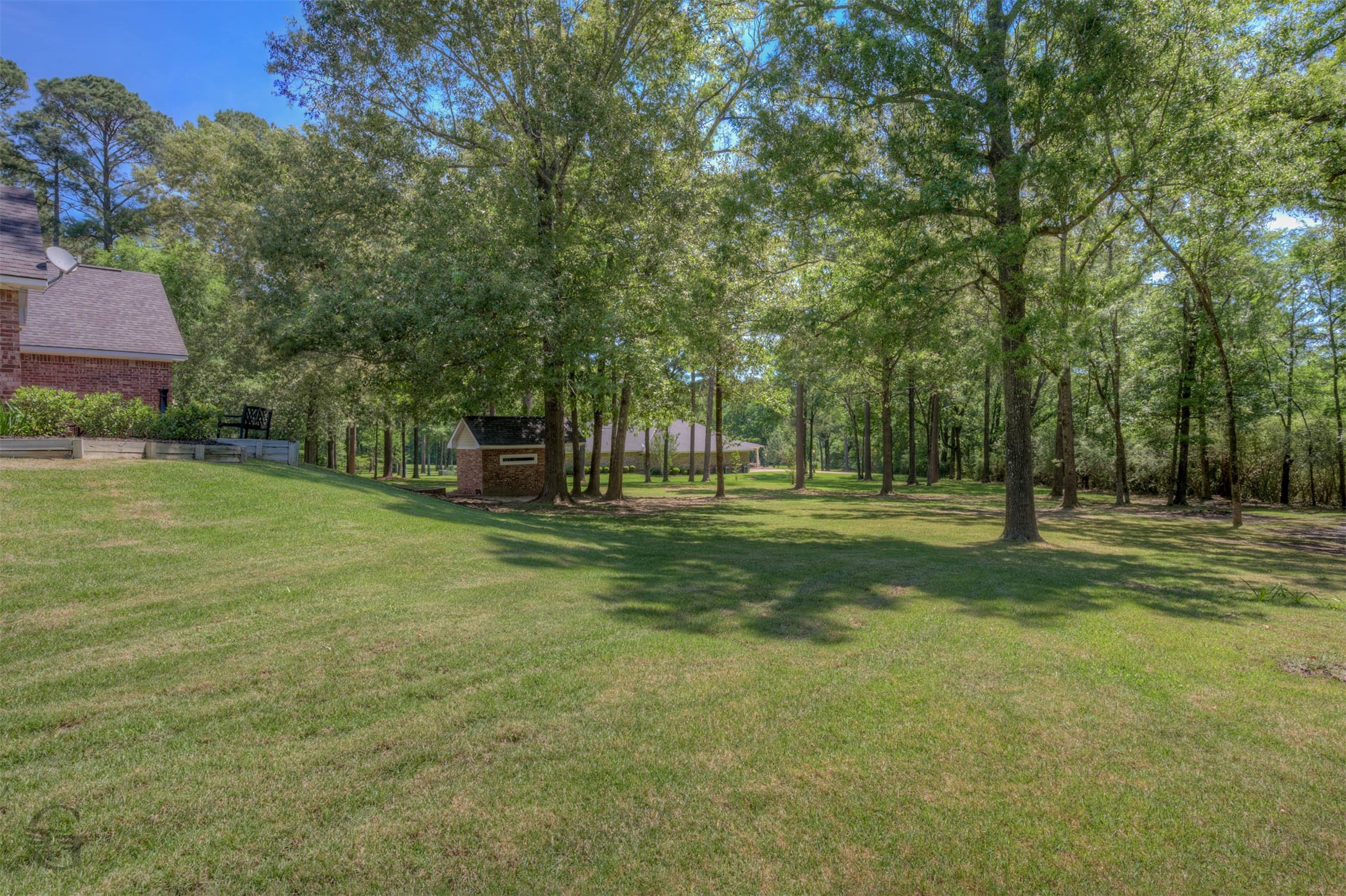 10685 Saint Charles Place Keithville LA 71047