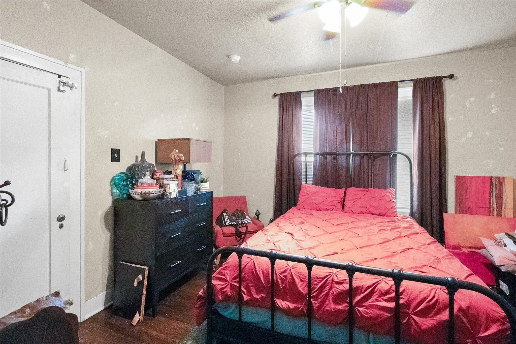 5107 Denton Drive Dallas TX 75235