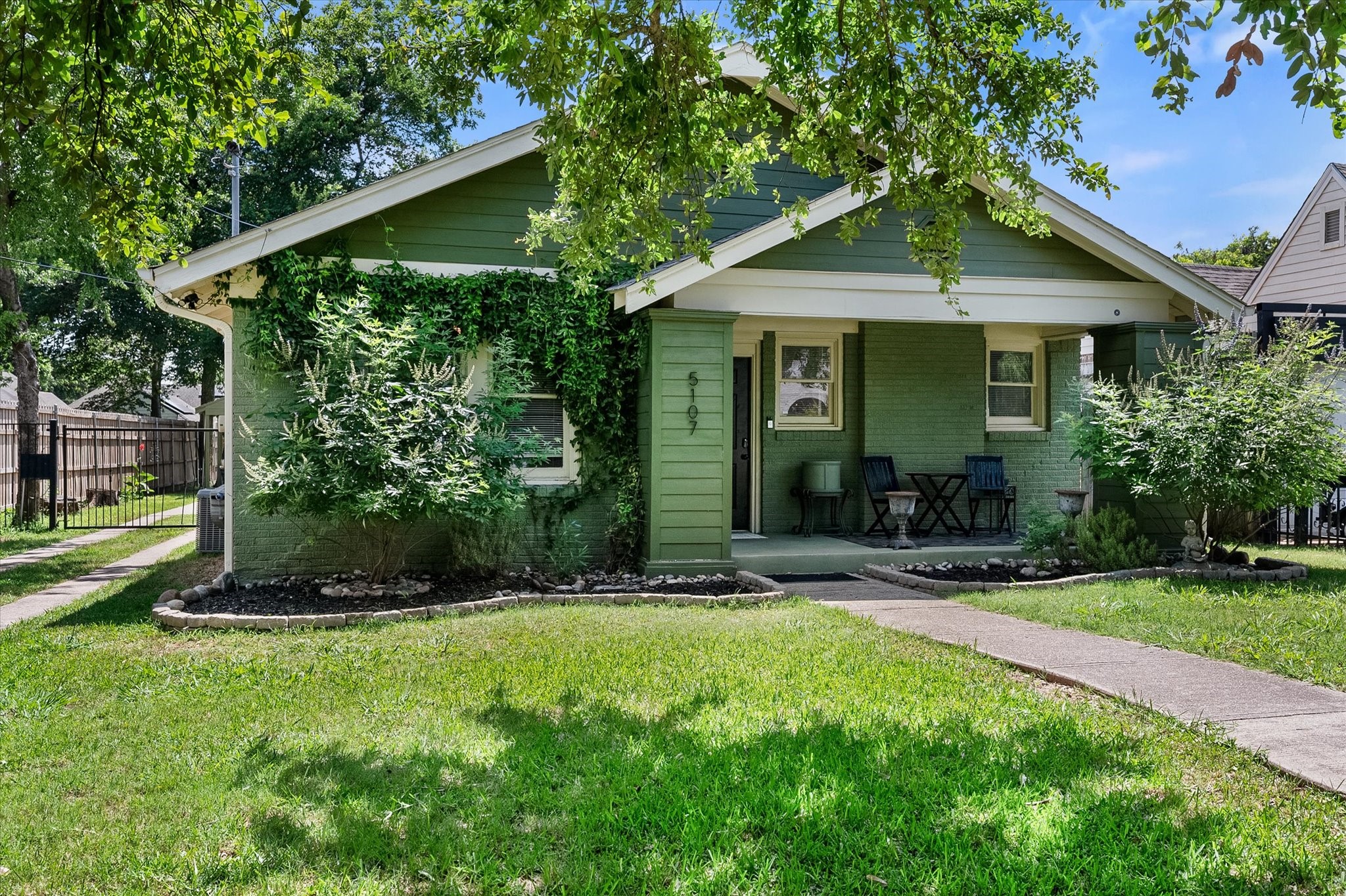 5107 Denton Drive Dallas TX 75235