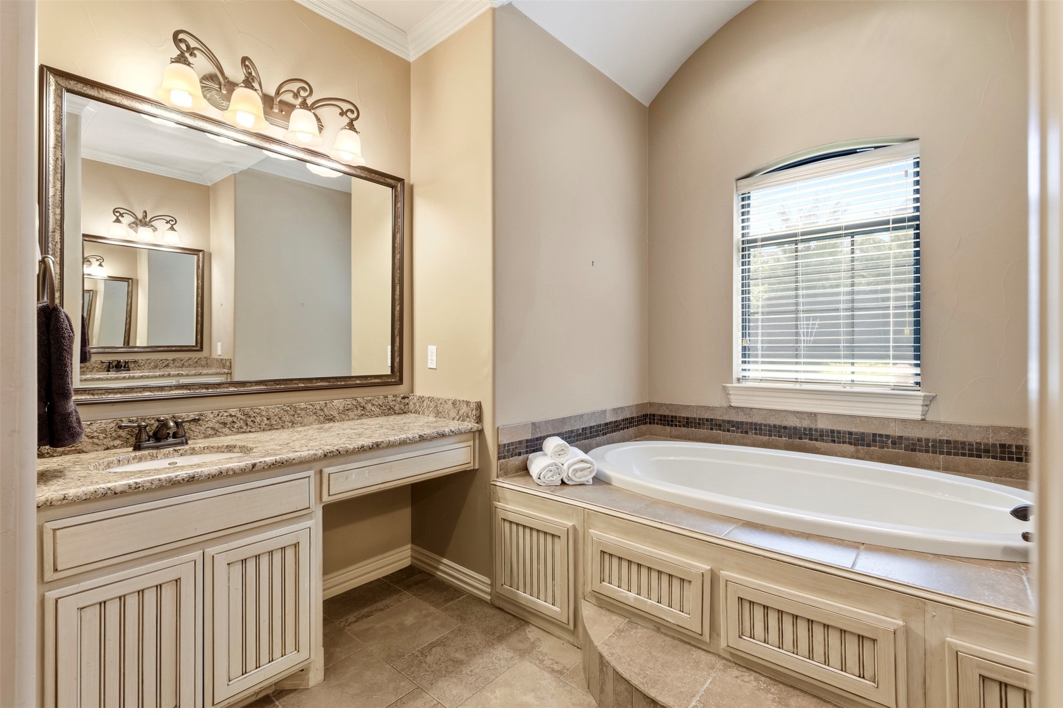 2705 Silverado Trail Sherman TX 75092