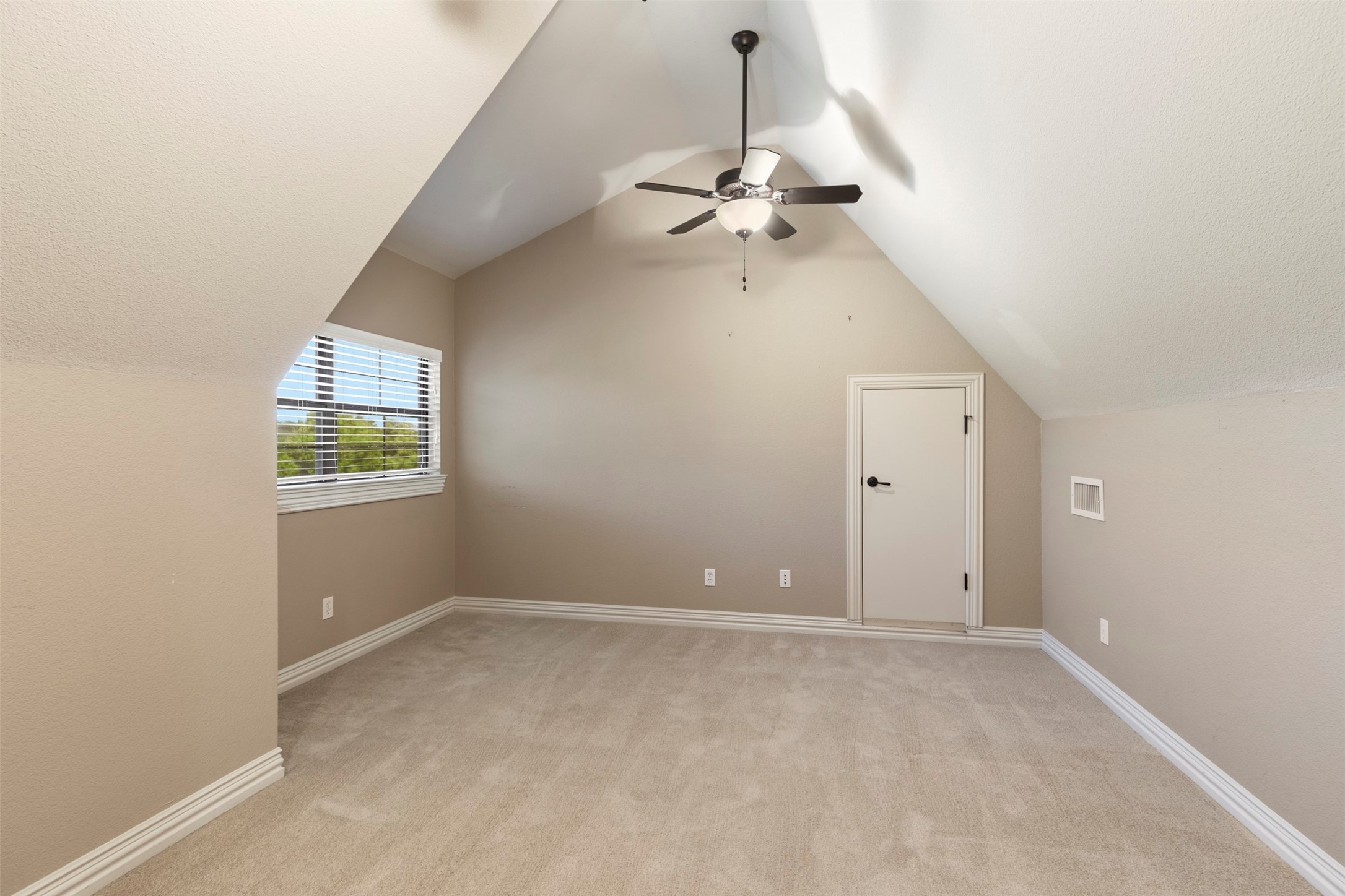 2705 Silverado Trail Sherman TX 75092