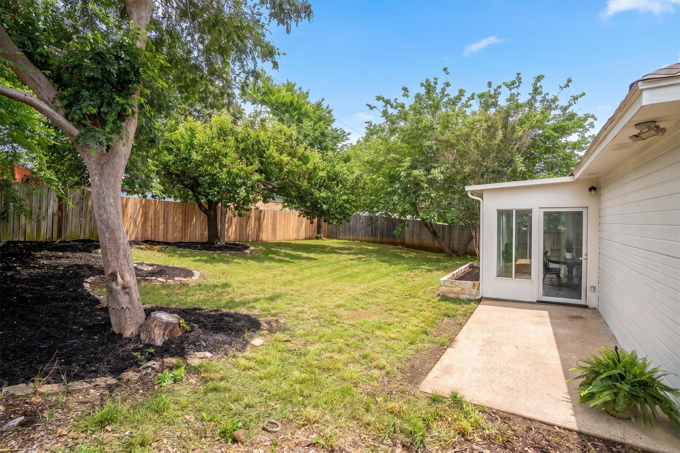 211 Arthur Drive Kennedale TX 76060