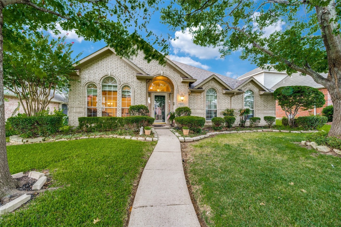 11809 Rocky Point Drive Frisco TX 75035