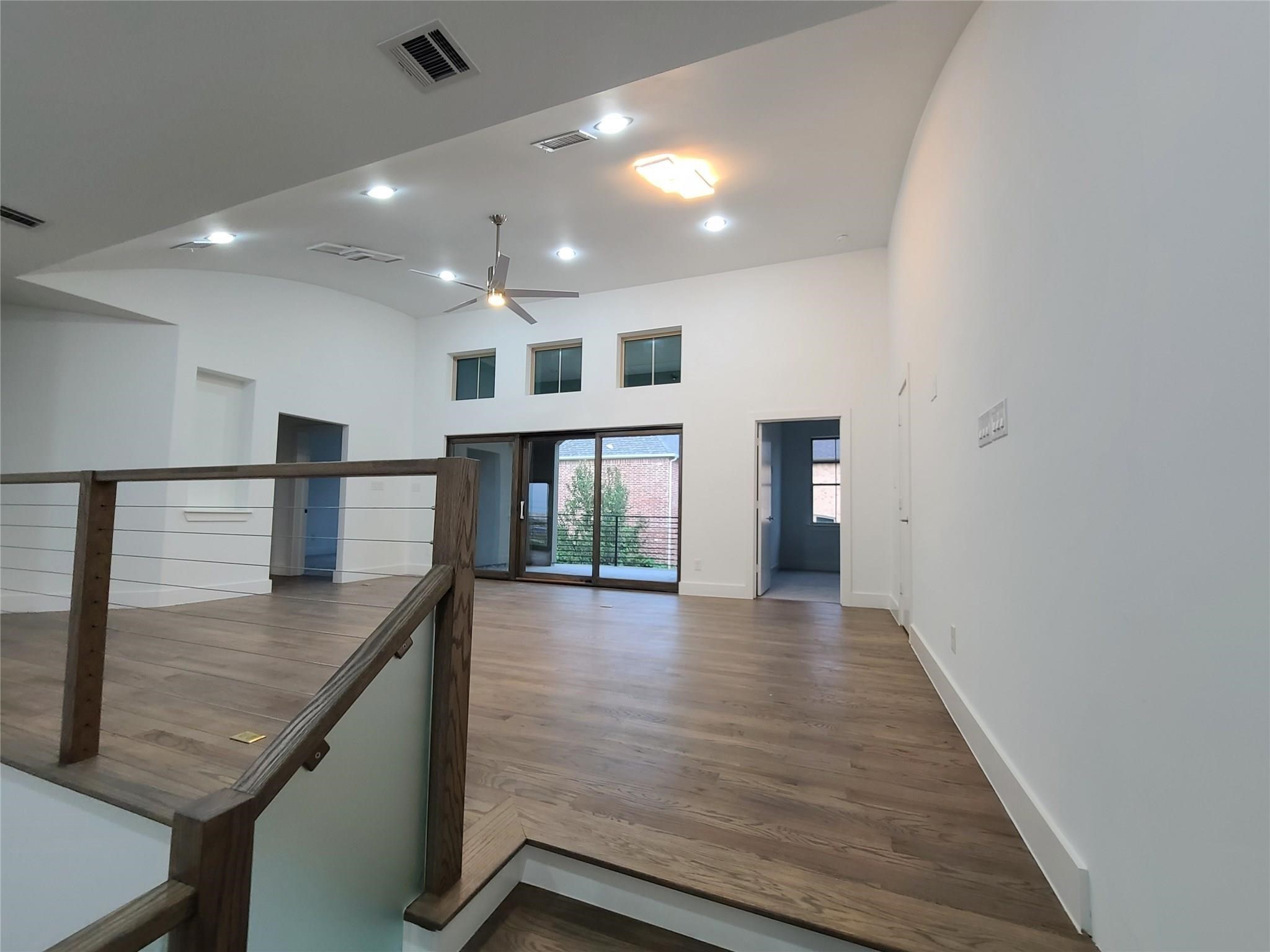 2812 Almanzor Avenue Irving TX 75062